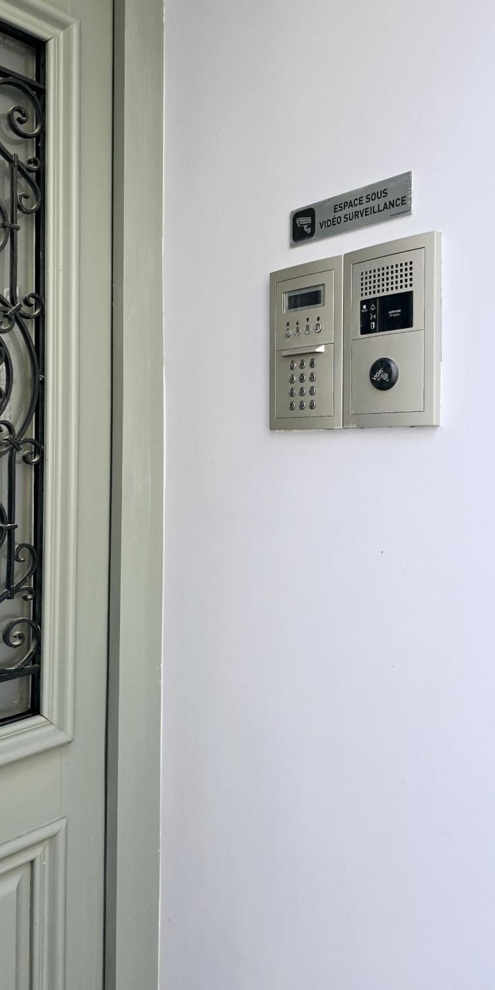 Victoire Opale 202 Climatise Hotel De Ville แซ็ง-ดิซีเย ภายนอก รูปภาพ